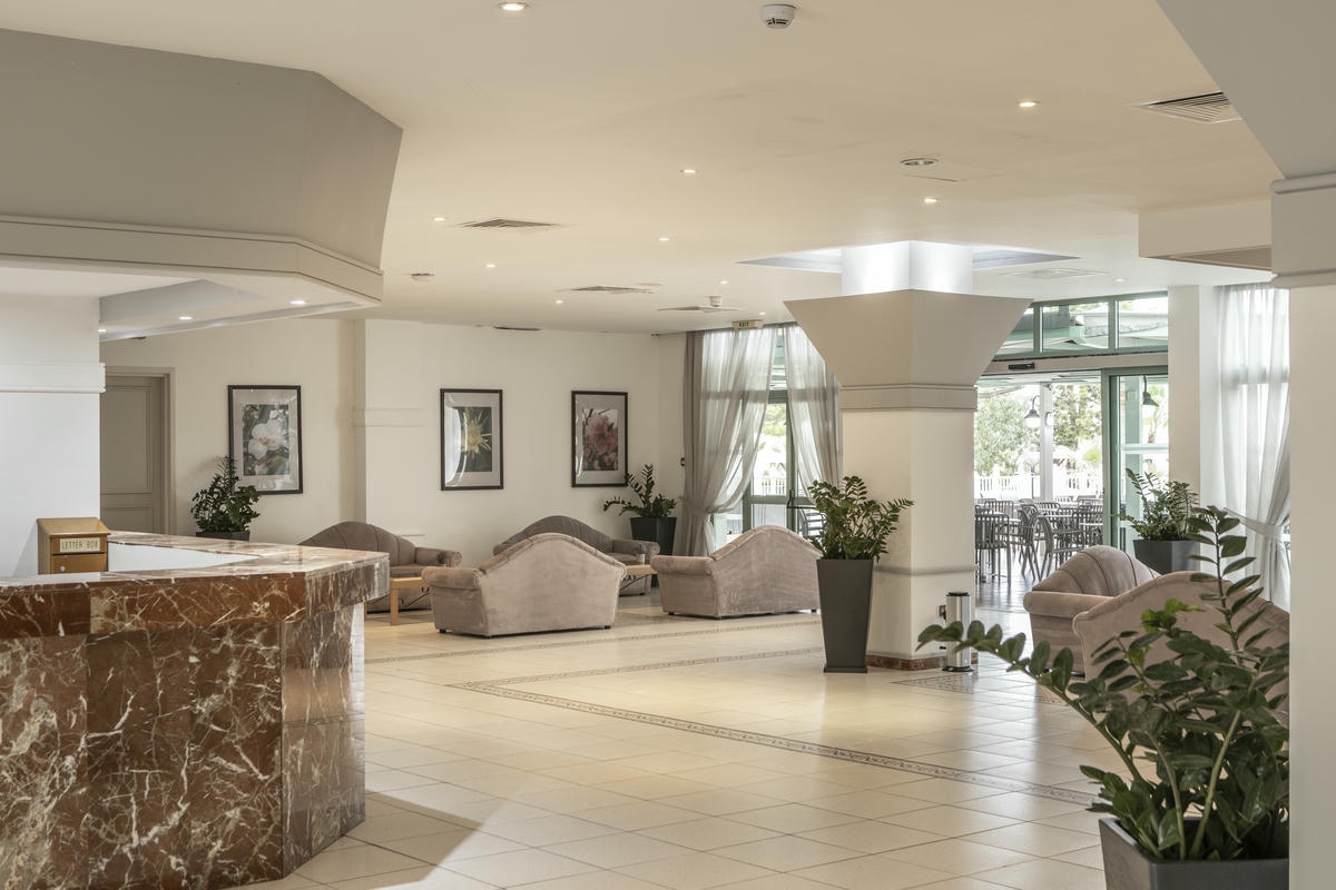 ANTIGONI HOTEL